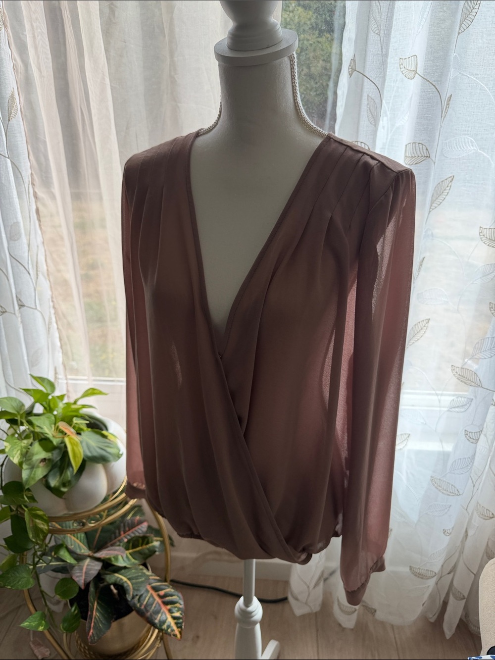 Forever 21 Dusty Rose Surplice Blouse